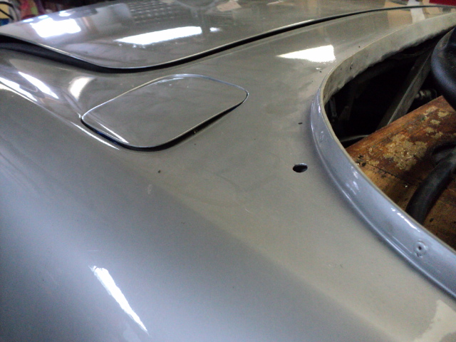Aston Martin_7